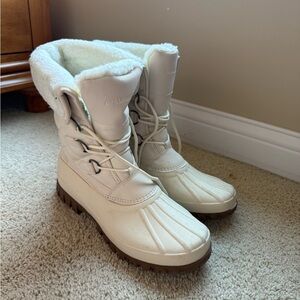 Women's Cream Winter Duck Boots with Faux Shearling Lining